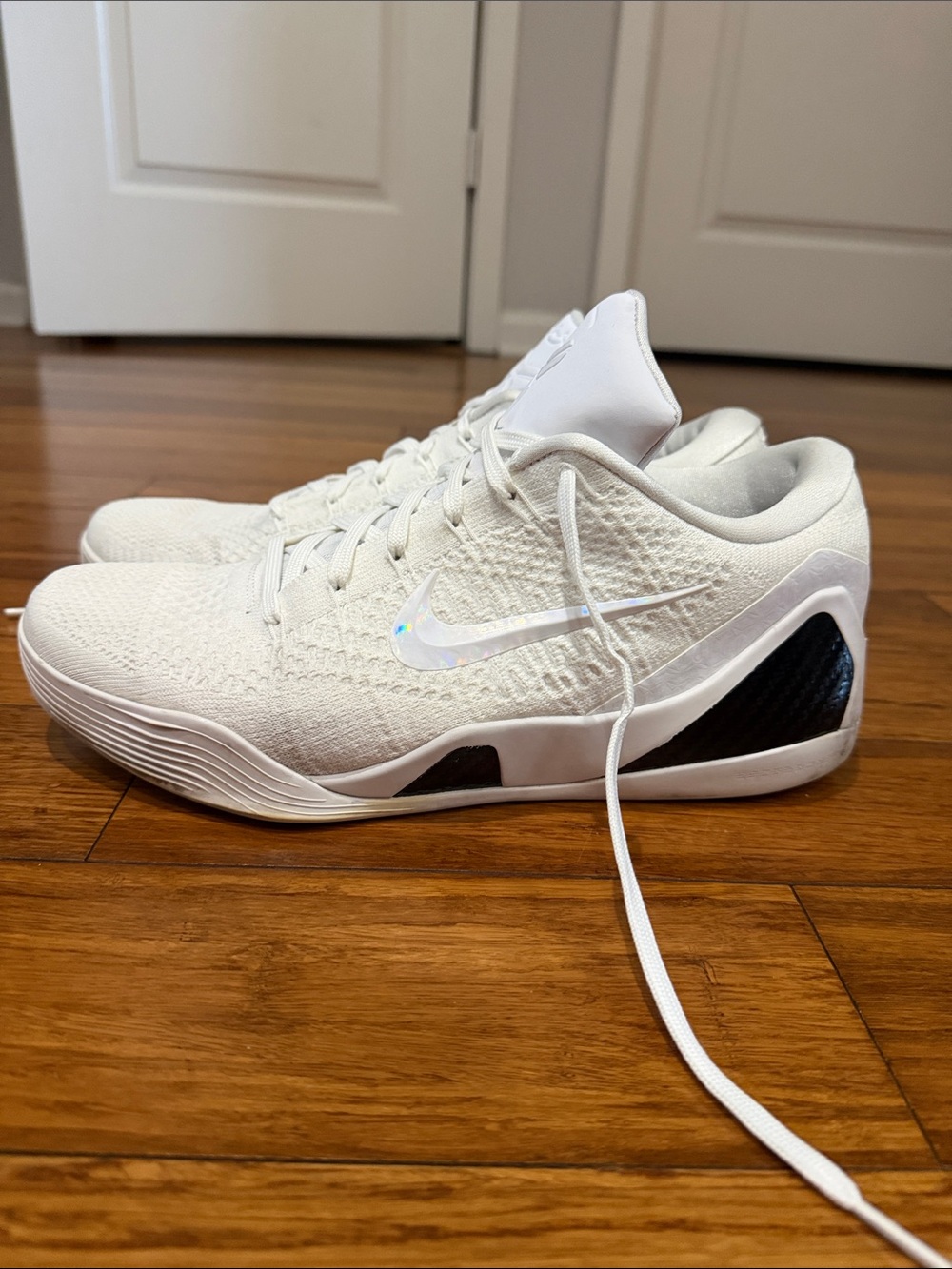 Nike Men Grade School Kobe 9 Elite GS "Halo" FV3607100 size 11.5